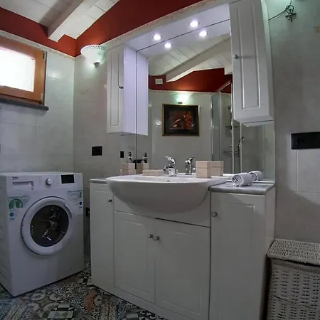 Domus Petrarca Apartment