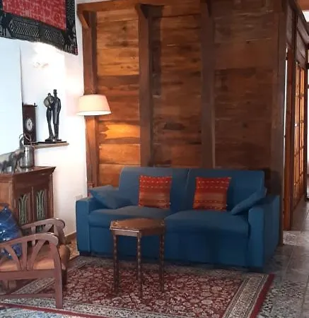 Domus Petrarca Apartment